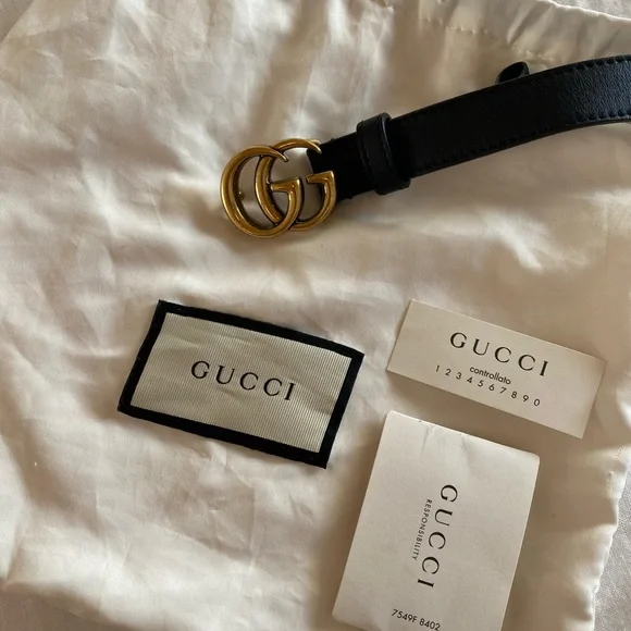 Gucci Belt, Perfect for size 0 to 2, comes with authentication card! - Picture 2 of 5